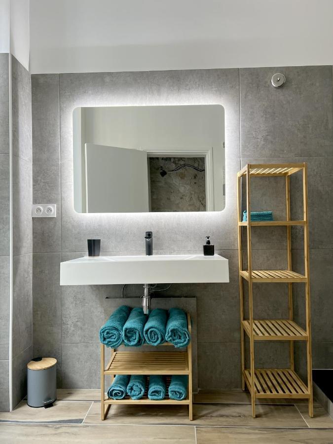 Marais Appartement 2 Chambres 2 Salles De Bain - Spa Jacuzzi ! Paris Exterior photo